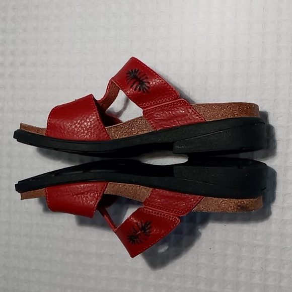 Marina Luna Size 6 Red Leather Sandal With Black Stitching Cork Footbed - Picture 5 of 11